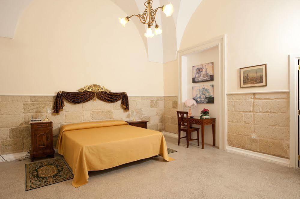 Antica Villa La Viola, Suite With Private Pool Lecce Exteriör bild